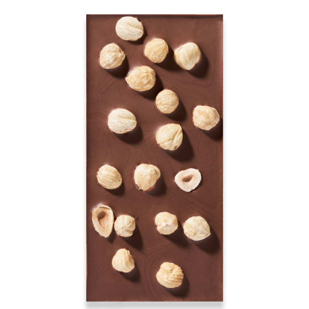 Jovia organik fındıklı sütlü çikolata, bol fındık parçacıklı temiz içerikli sütlü çikolata