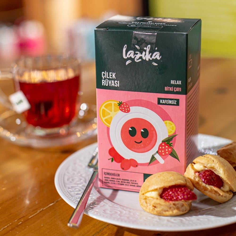 Lazika Çilek Rüyası bitki çayı 20'li paket, çilek parçacıklı doğal süzen poşet çay