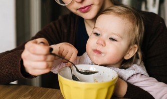 Bebeklere Çorba Ne Zaman Verilir? Hangi Çorbalar Tercih Edilmeli?