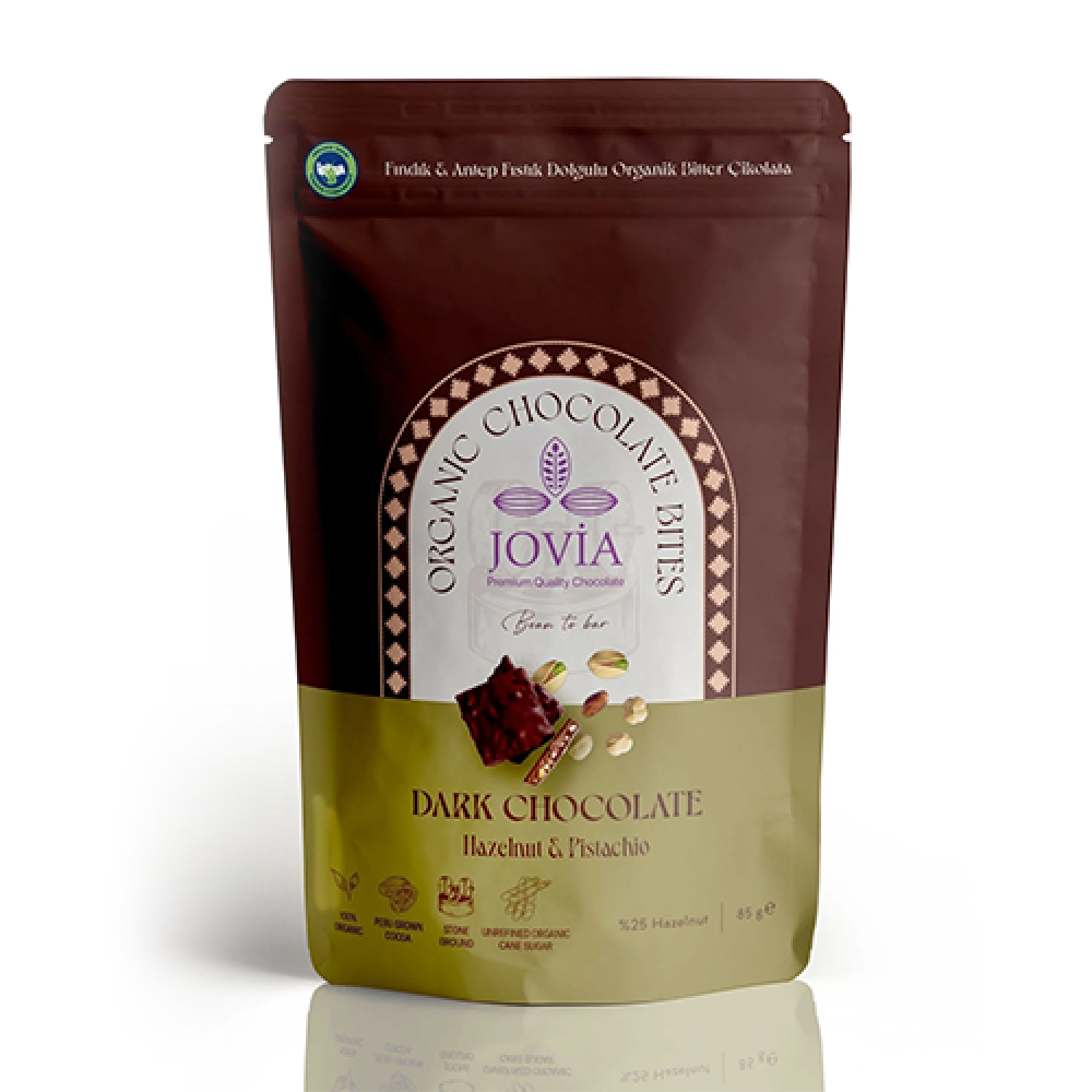 Organik bitter çikolata kaplı yer fıstığı ezmesi dolgulu atıştırmalık, vegan glutensiz fıstıklı çikolata